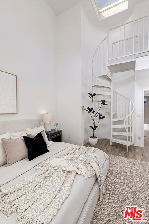 9815 Regent Street 2 Property Photo 20
