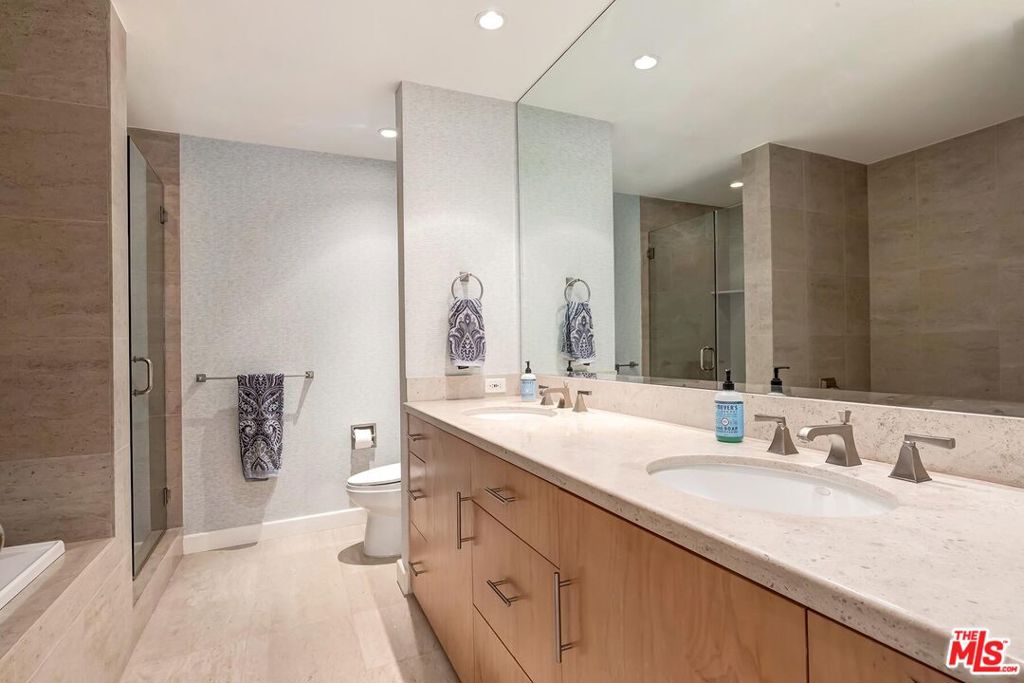 515 Ocean Avenue 307s Property Photo 18