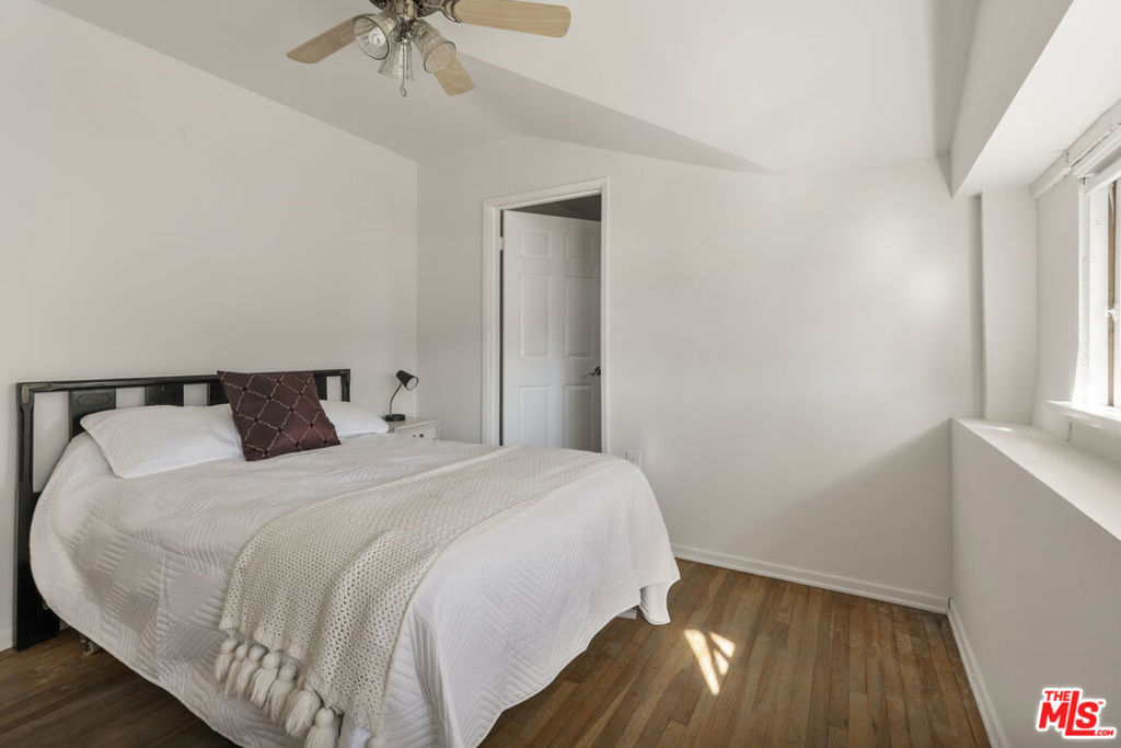 15151 Enadia Way Property Photo 20