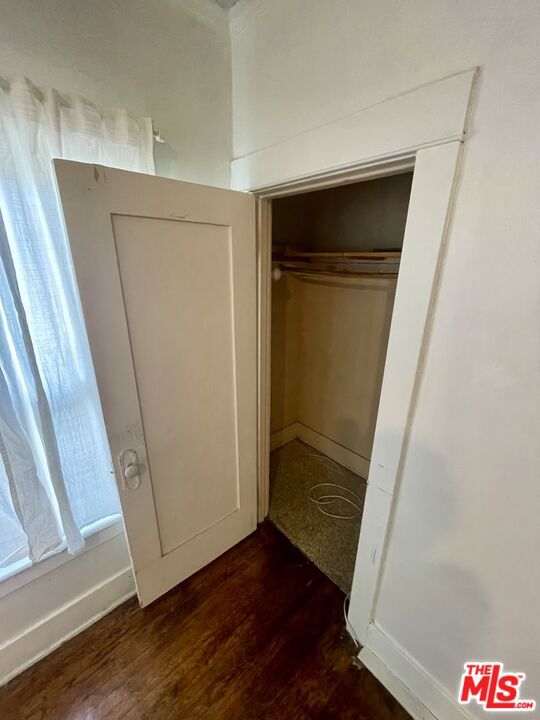 737 N Harvard Boulevard 737 Property Photo 17