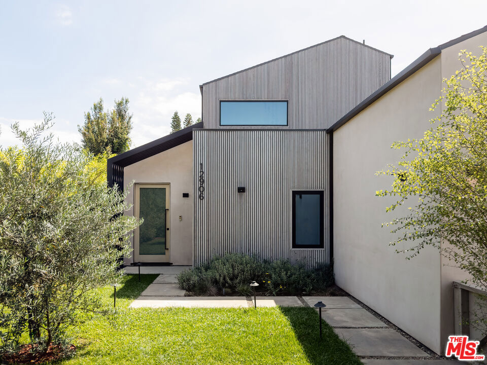 12906 Rubens Avenue Property Photo 1