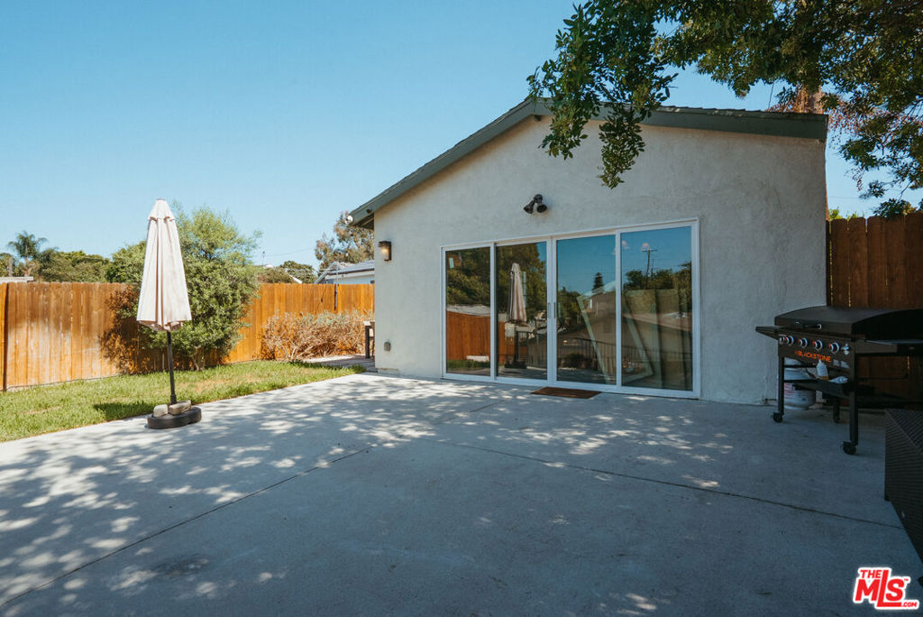 1316 N Chester Avenue Property Photo 34