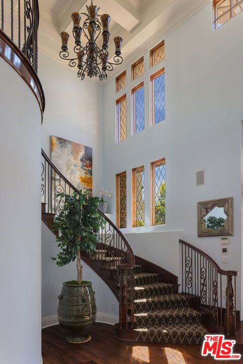 710 Rancho Dos Vientos Drive Property Photo 8