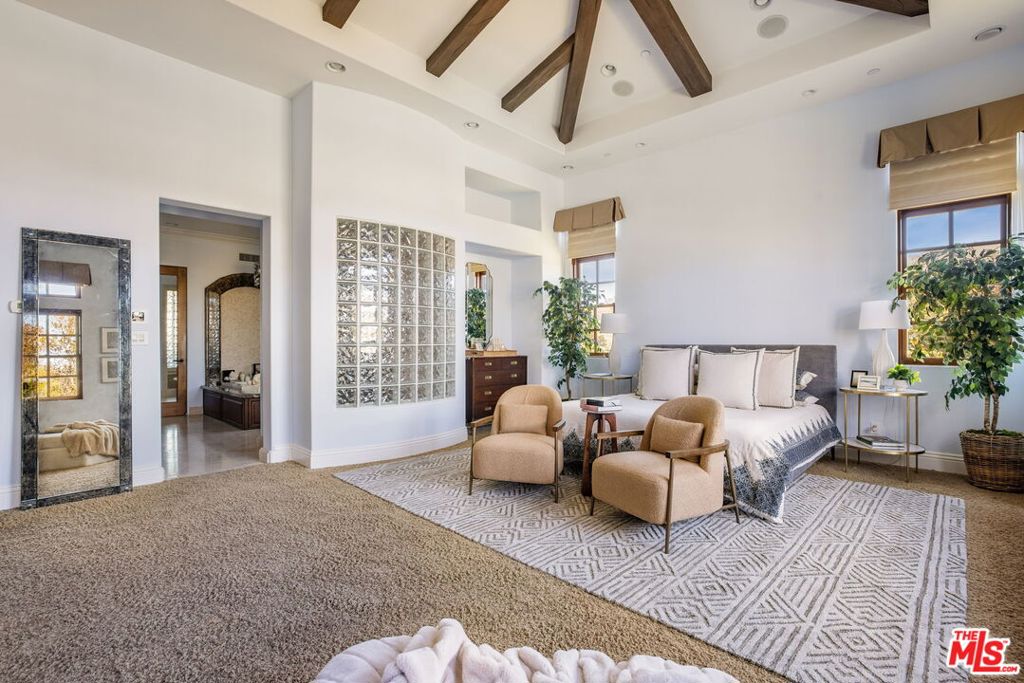 710 Rancho Dos Vientos Drive Property Photo 19