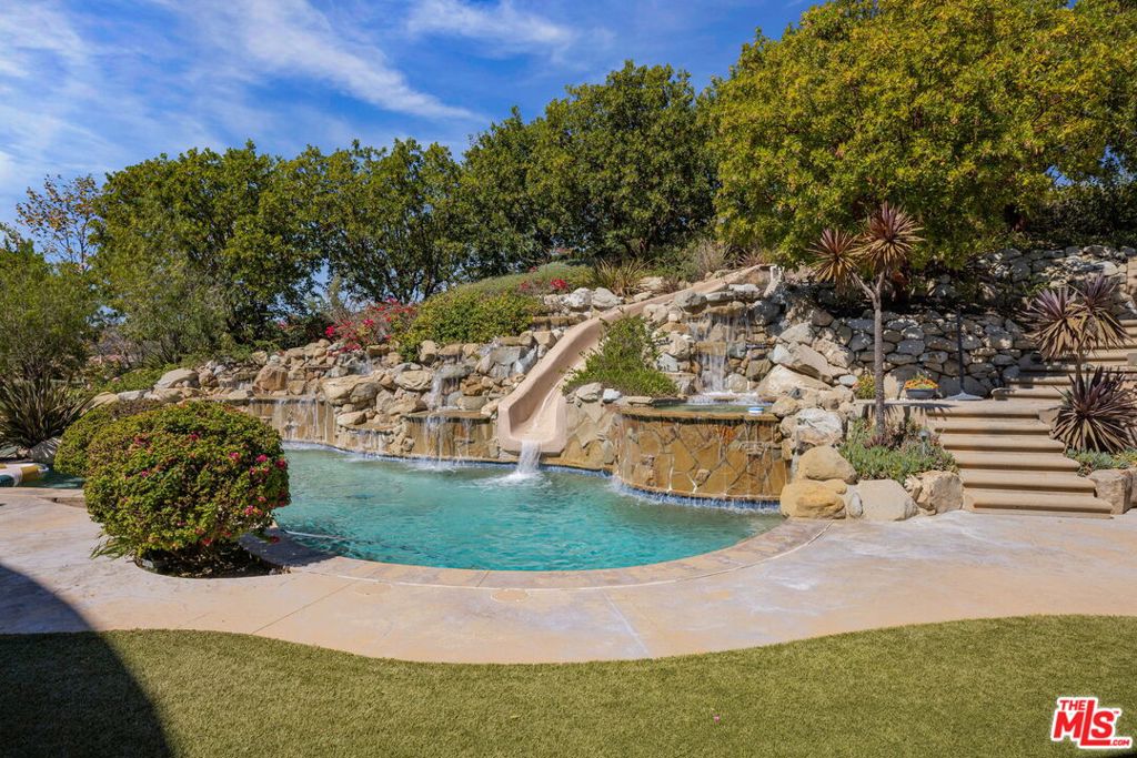710 Rancho Dos Vientos Drive Property Photo 37