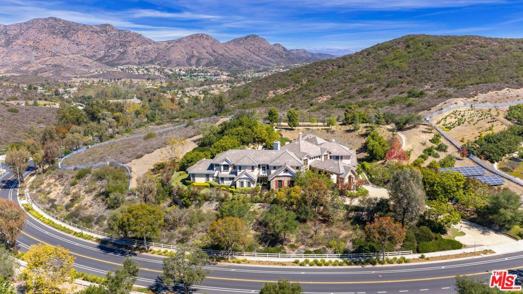 710 Rancho Dos Vientos Drive Property Photo 42