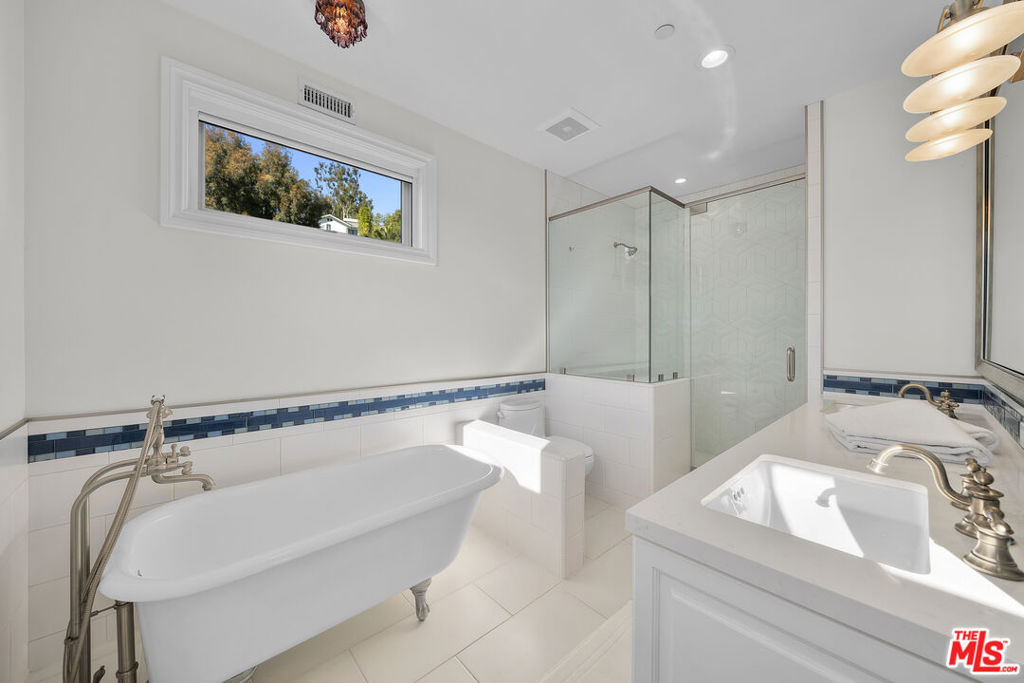 809 Leonard Road Property Photo 62