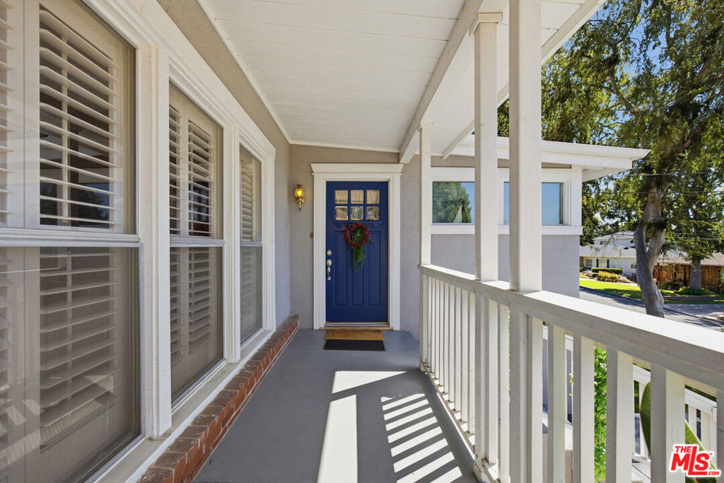 3049 Brookhill Street Property Photo 2