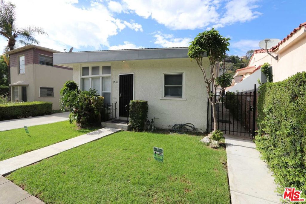 1805 Silver Lake Boulevard Property Photo 2