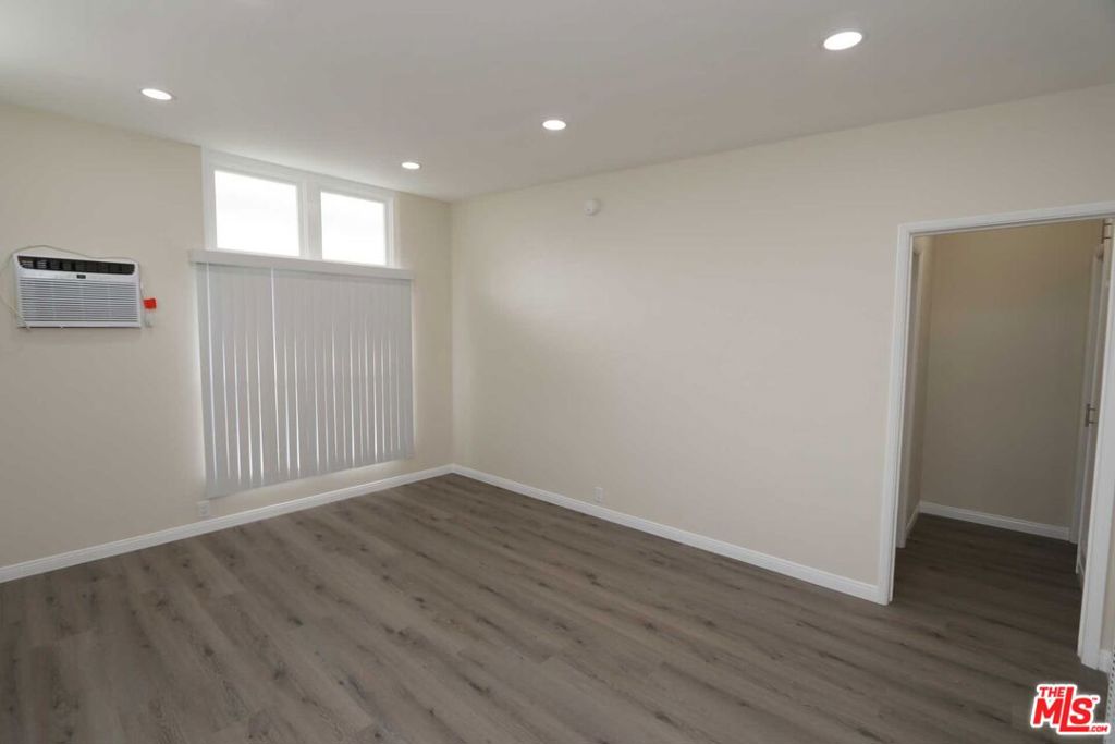 1805 Silver Lake Boulevard Property Photo 10