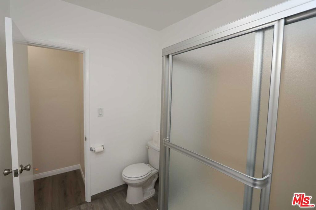 1805 Silver Lake Boulevard Property Photo 12