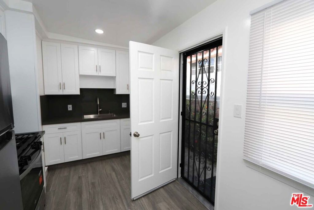 1805 Silver Lake Boulevard Property Photo 16