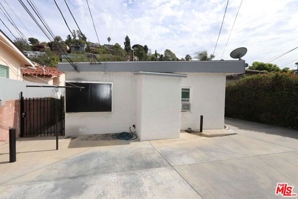 1805 Silver Lake Boulevard Property Photo 20