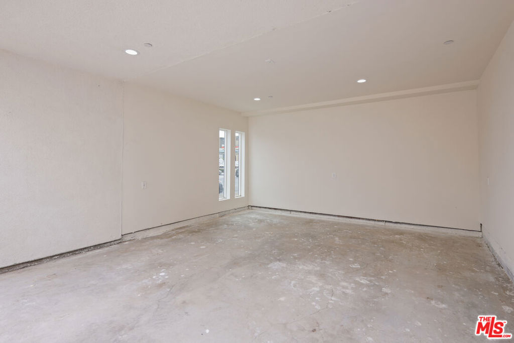 2700 Larga Drive 3055 1/2 A Property Photo 30