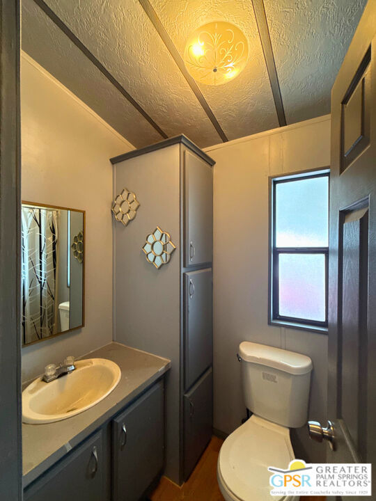 6161 Ocotillo Avenue 30 Property Photo 9