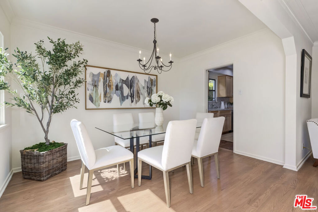 11344 Homedale Street Property Photo 2