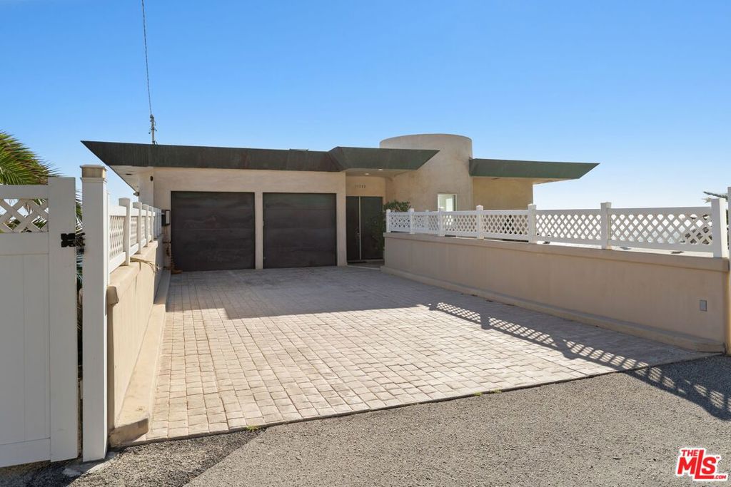 11344 Pacific Coast Highway Property Photo 36