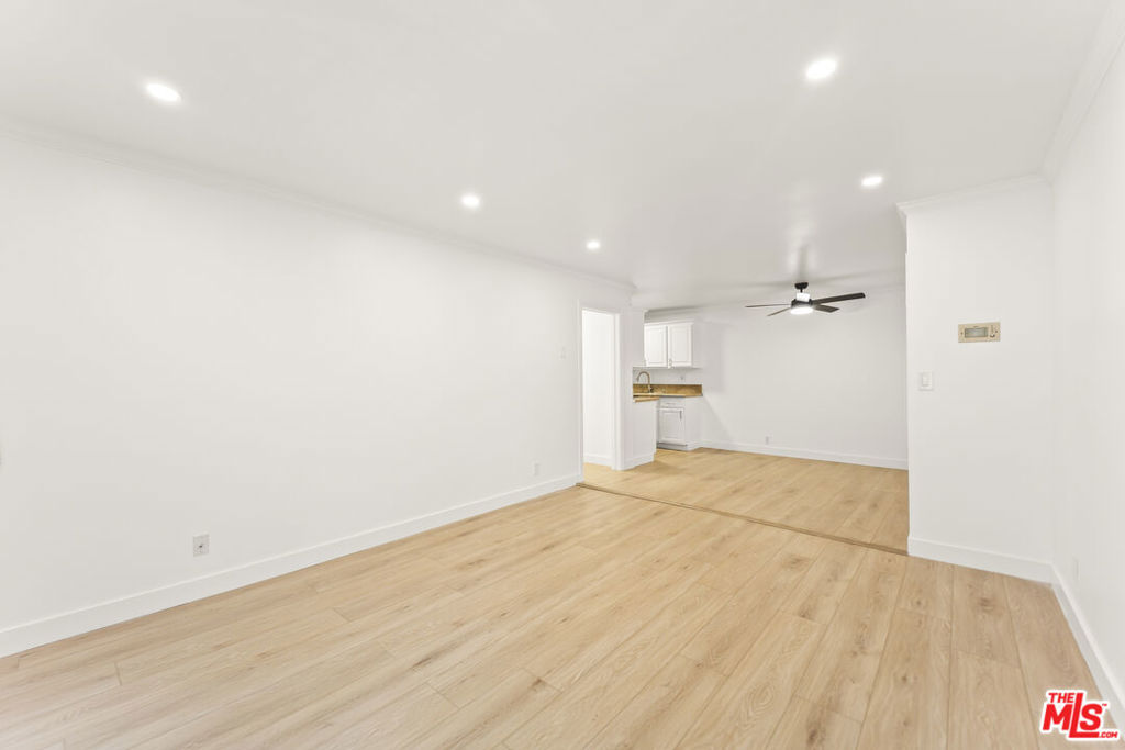 2901 4th Street 103 Property Photo 2