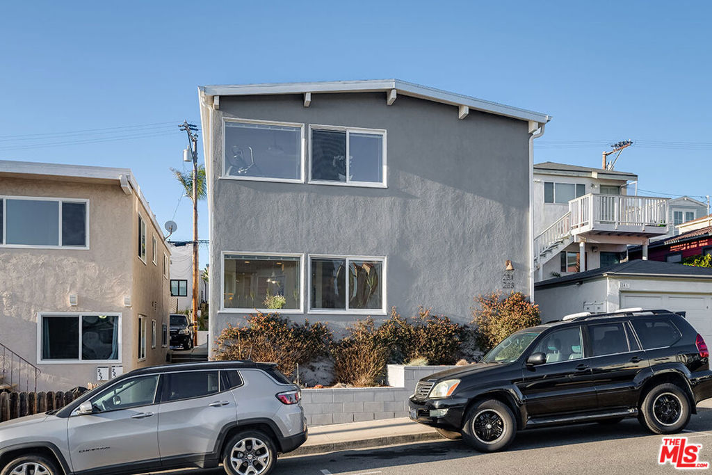 231 Longfellow Avenue Property Photo 1