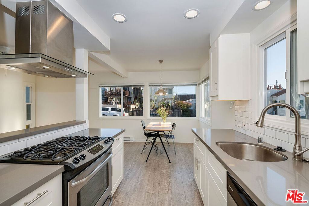 231 Longfellow Avenue Property Photo 24