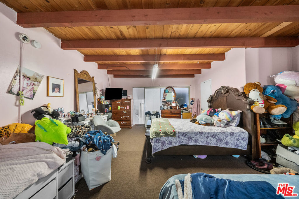 6407 La Riba Way Property Photo 20