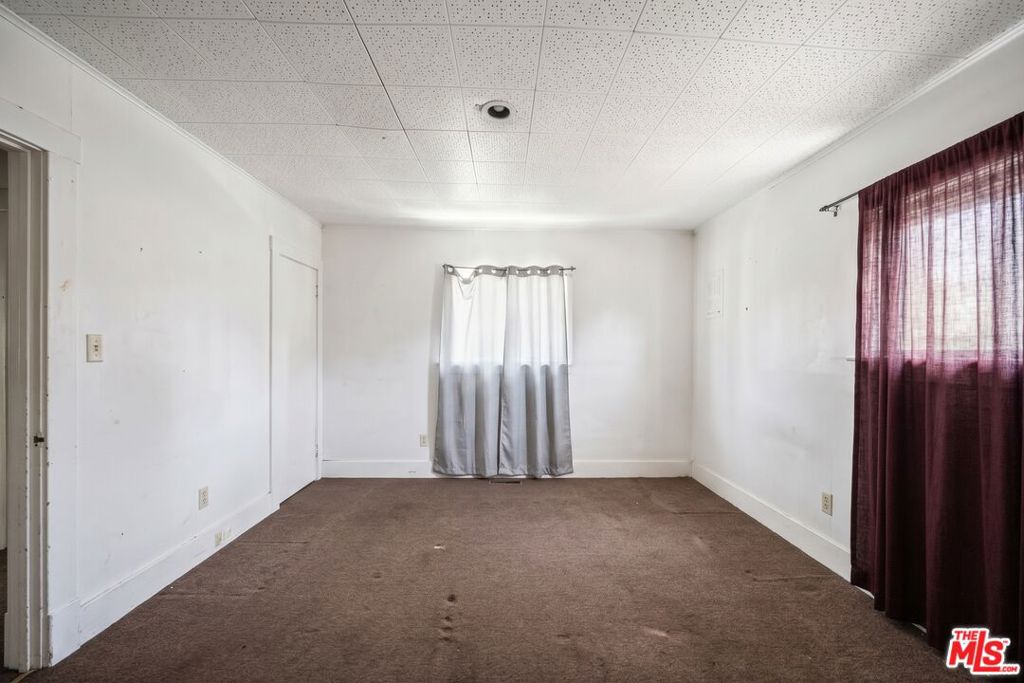 6407 La Riba Way Property Photo 22