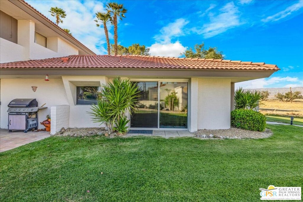 2530 N Whitewater Club Drive A Property Photo 32