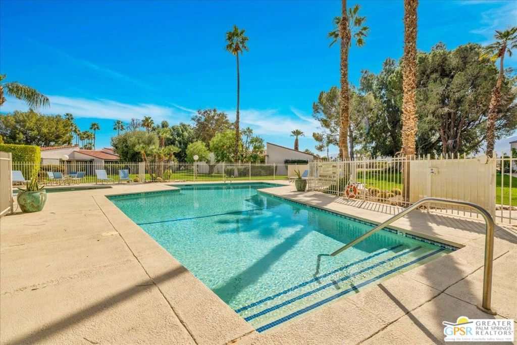 2530 N Whitewater Club Drive A Property Photo 37