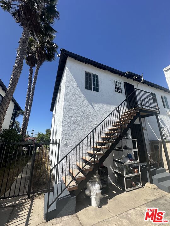 1706 S Crescent Heights Boulevard Property Photo 23