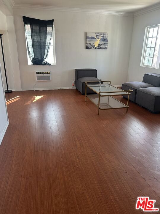 1706 S Crescent Heights Boulevard Property Photo 31