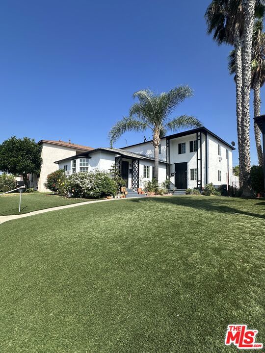 1706 S Crescent Heights Boulevard Property Photo 41
