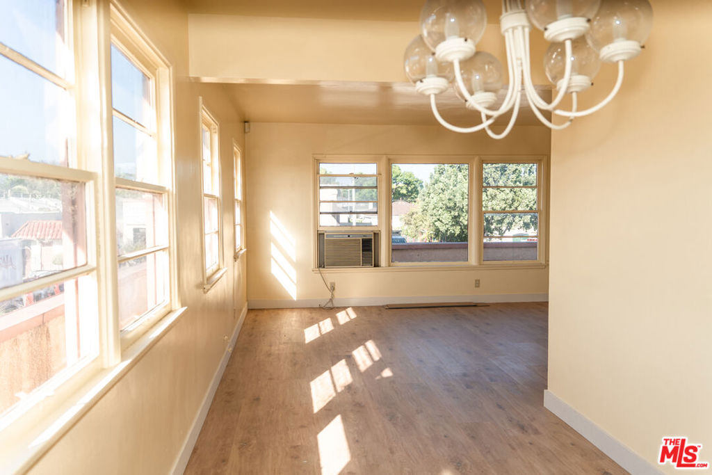 3527 W Beverly Boulevard Property Photo 15