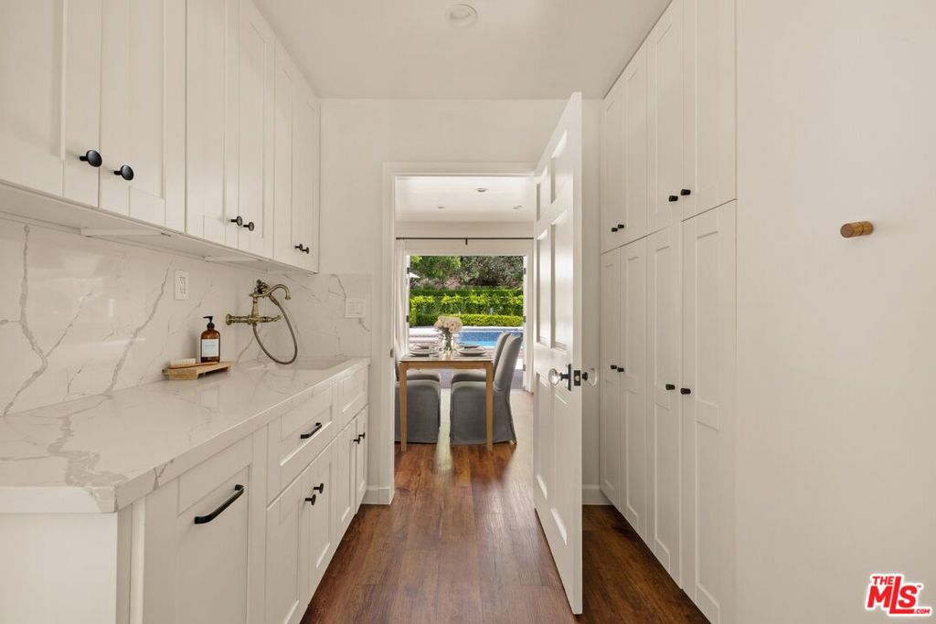 2878 Royston Place Property Photo 21