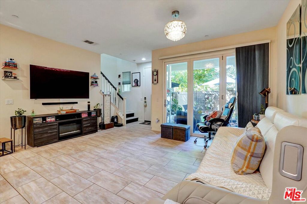 2431 Birchknoll Court 2 Property Photo 8