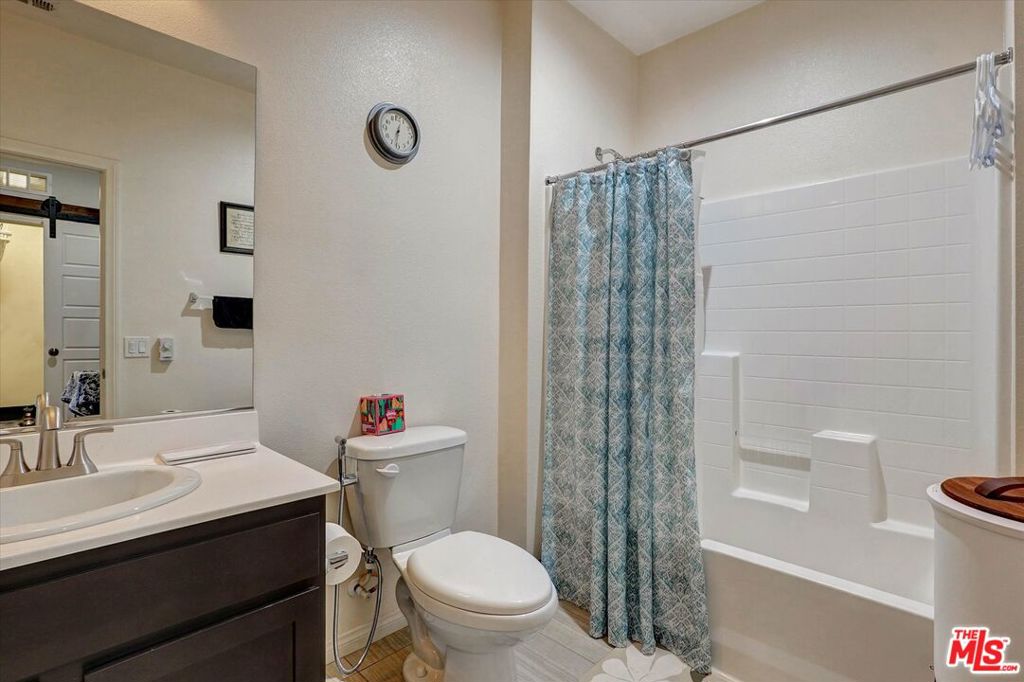 2431 Birchknoll Court 2 Property Photo 24