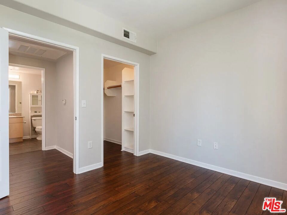 1501 Front Street 206 Property Photo 7