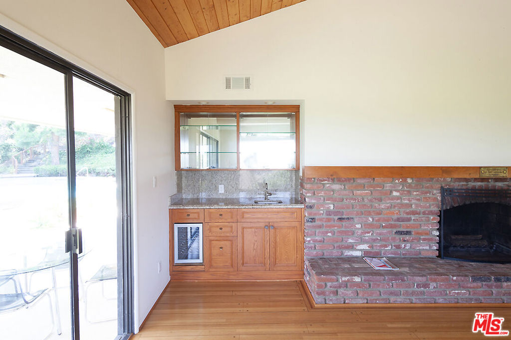 10 Sweetgrass Lane Property Photo 12