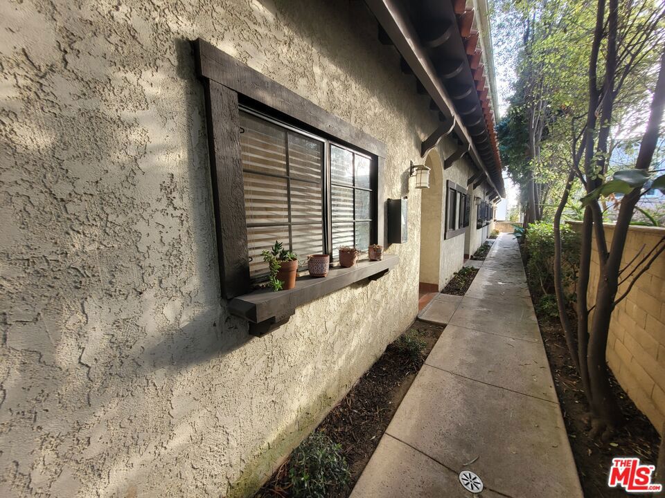 818 14th Street 2 Property Photo 40