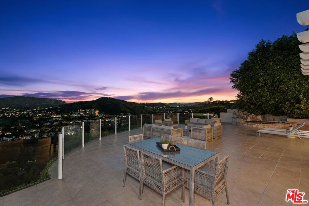 24658 Cordillera Drive Property Photo 4