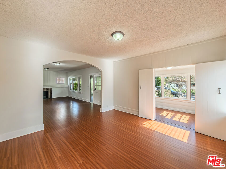 1315 Winchester Avenue Property Photo 10