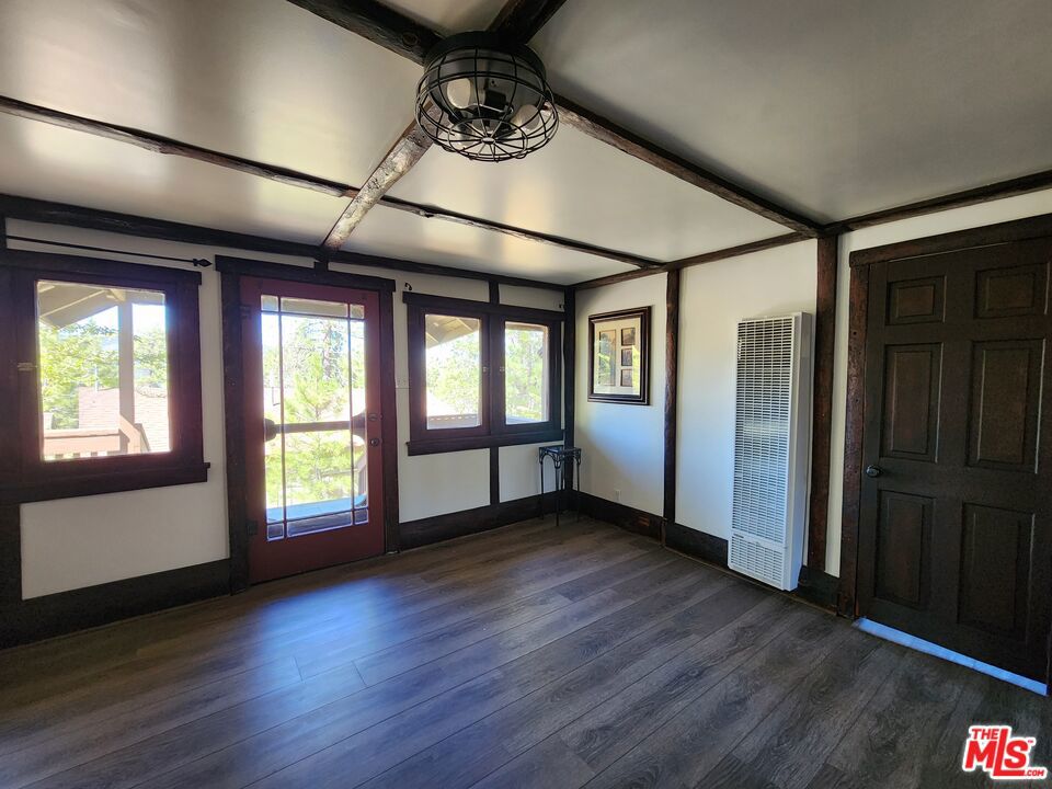 809 Talmadge Road Property Photo 12