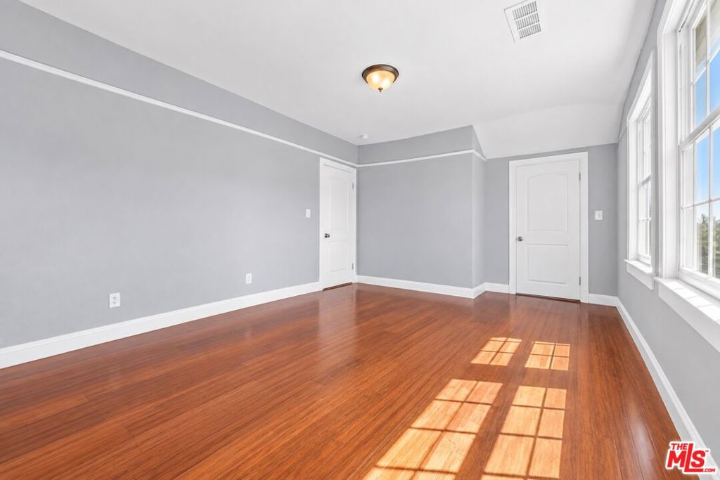 152 N Benton Way Property Photo 28
