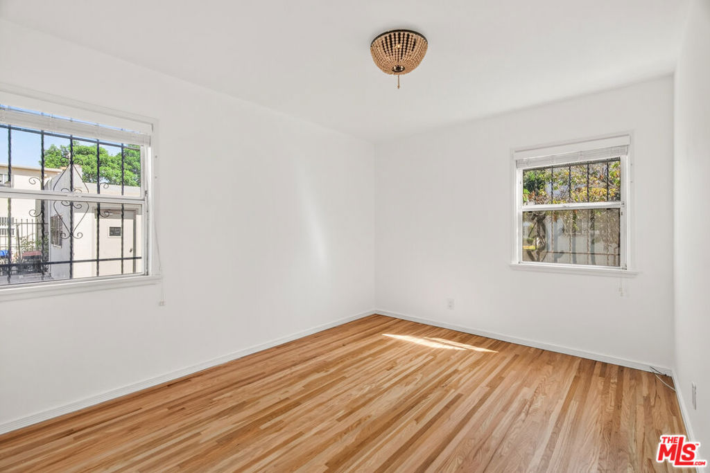 5605 Clemson Street Property Photo 7