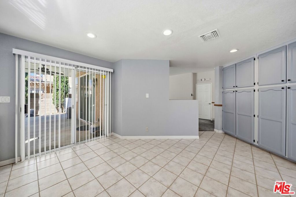 44333 Shad Street Property Photo 9