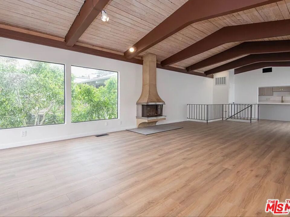 2819 Pacific View Trail A+b Property Photo 2