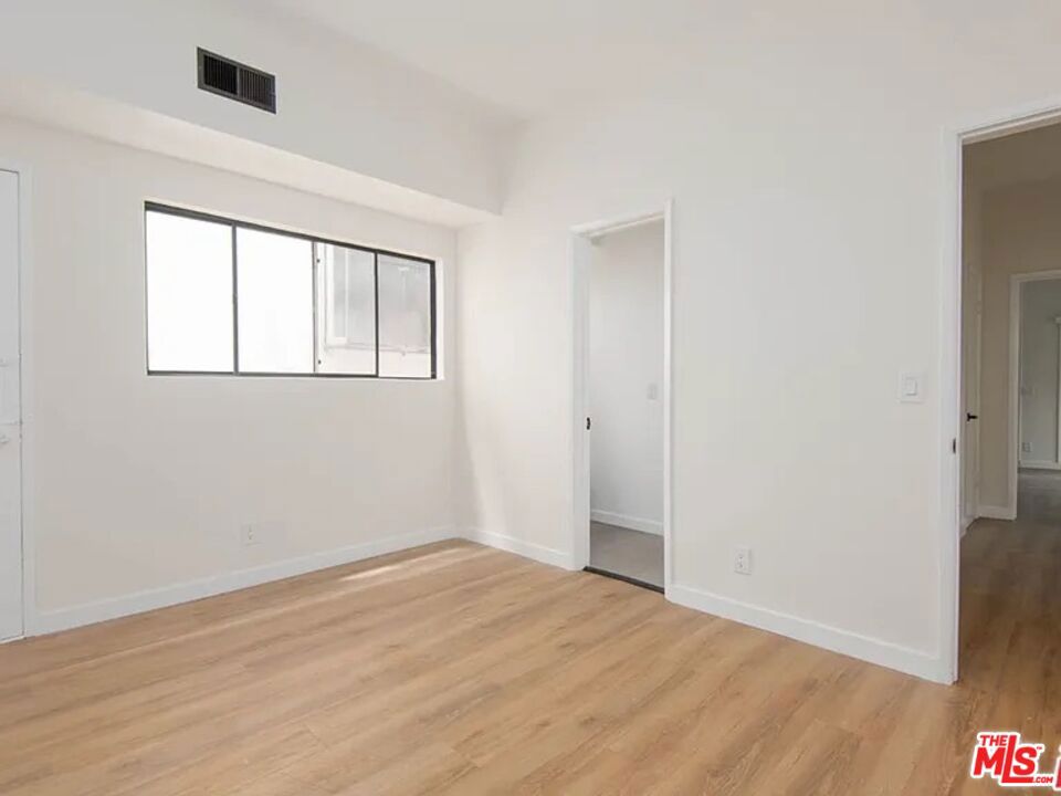 2819 Pacific View Trail A+b Property Photo 6