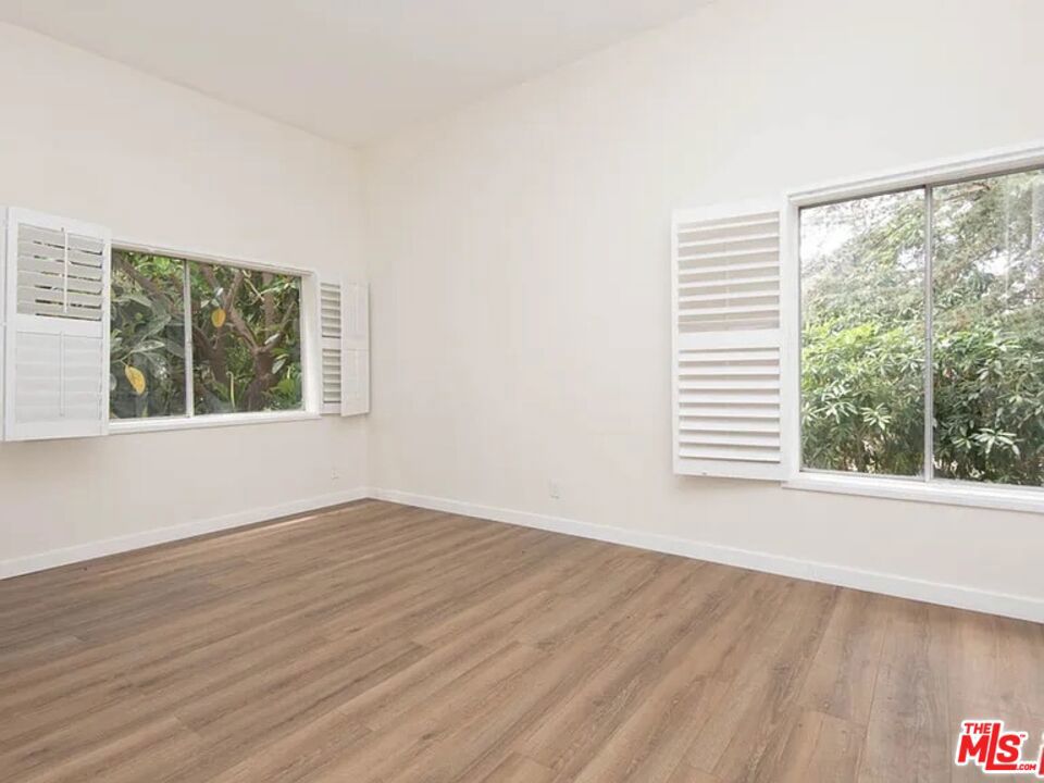 2819 Pacific View Trail A+b Property Photo 8