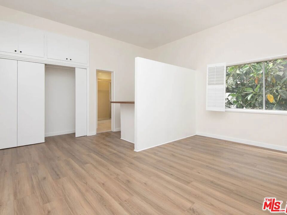 2819 Pacific View Trail A+b Property Photo 10