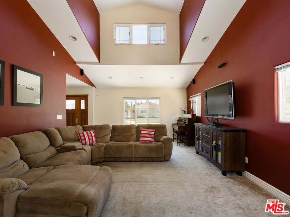 1563 W 218th Street Property Photo 8