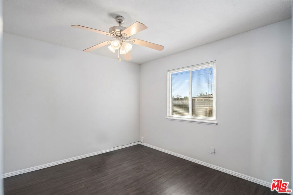 7712 Walpole Avenue Property Photo 13